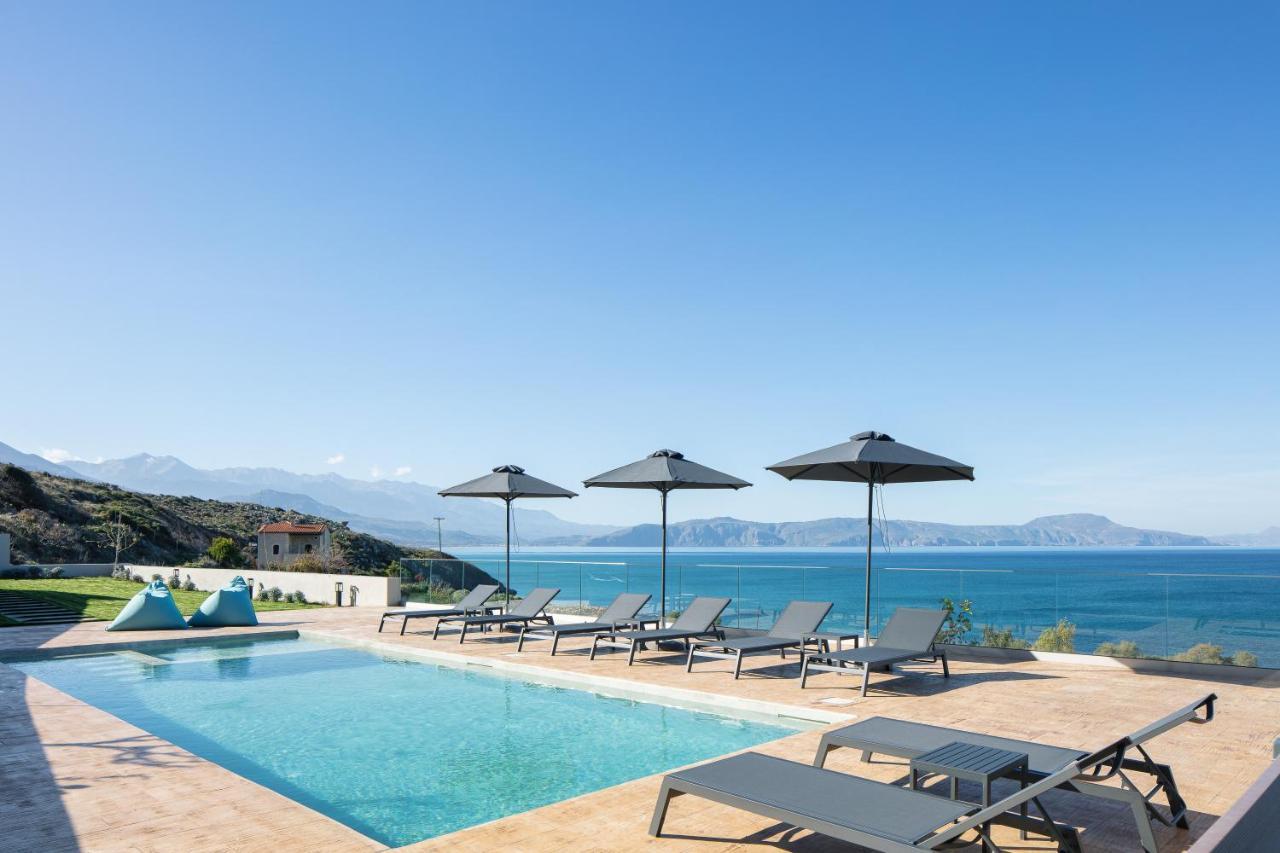 Pietra Di Mare Aparthotel Petres  Buitenkant foto