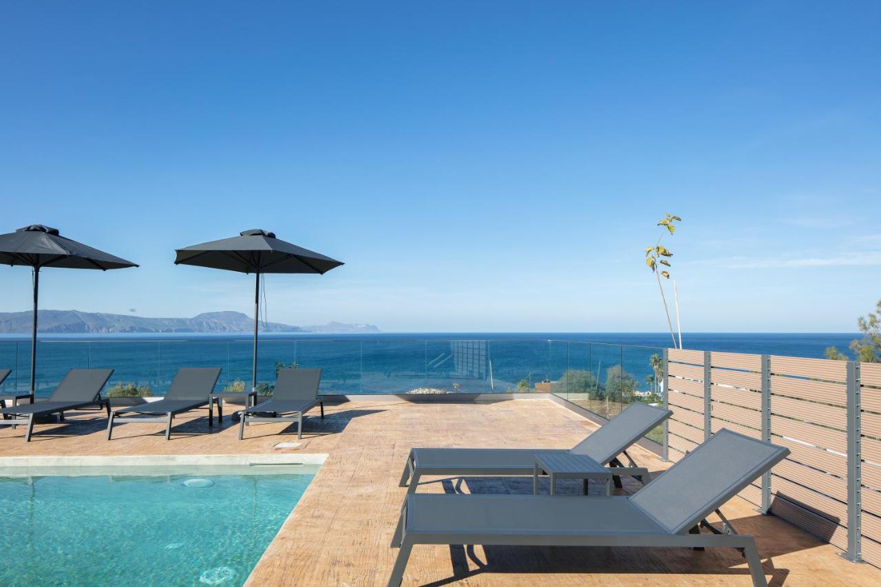 Pietra Di Mare Aparthotel Petres  Buitenkant foto